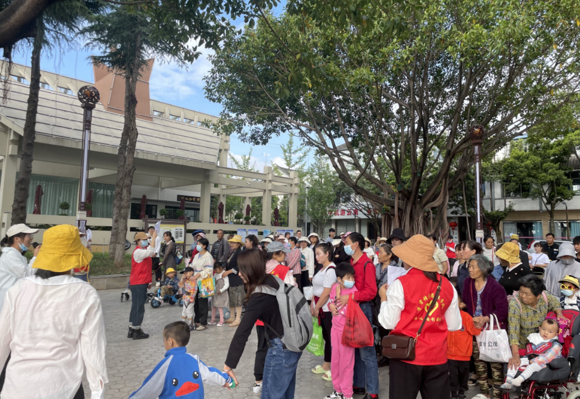 【保山安利醫(yī)院】全國(guó)助殘日“從心出發(fā)，愈見(jiàn)美好”康復(fù)兒童戶外主題活動(dòng)